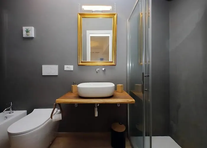 Casina Degli Eroi Roma